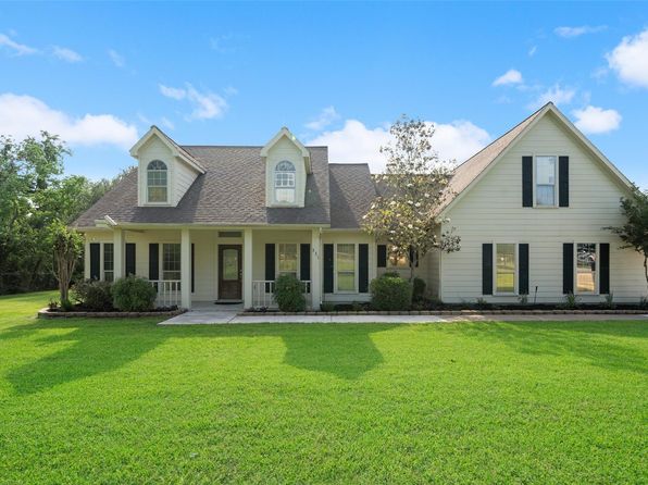 Property image for 331 Moonshine Hill Rd, Humble, TX 77338