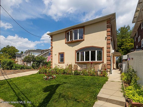 5th image of 125 Ridgecrest Ave