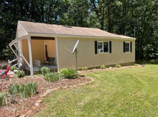 709 Millstone Ln, Brodnax, VA 23920