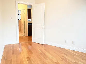 Rented by Hillel Realty Group