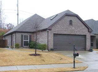 2708 Oxmoor Way, Birmingham, AL 35211