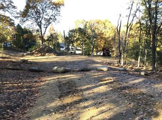 21 Prescott Rd, Rutland, MA 01543