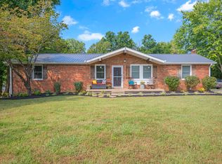 204 Old Columbia Rd, Charlotte, TN 37036