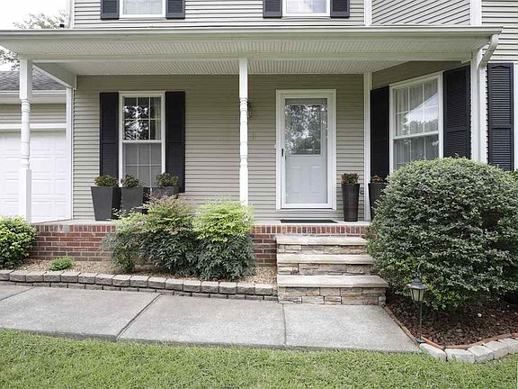 3rd image of 240 Charlotte Ann Dr