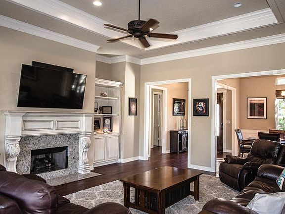 5th image of 7780 Deerchase Dr