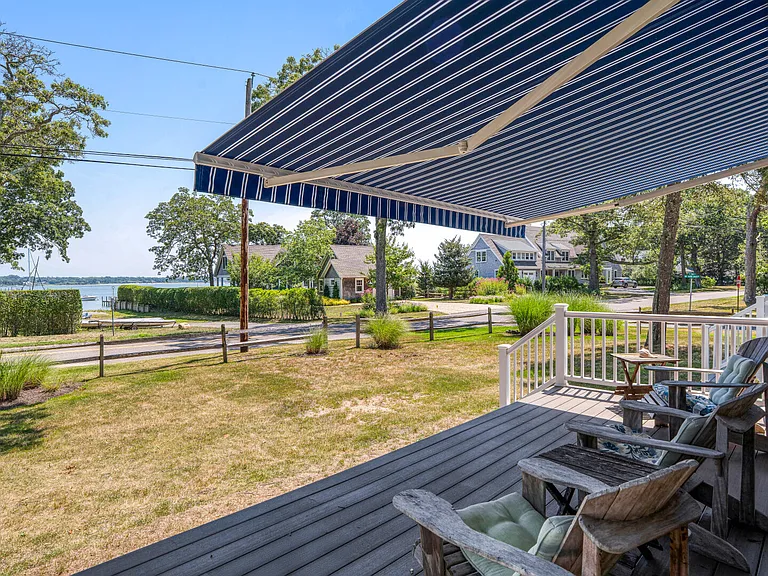 8 E Brander Pkwy — Photo 1