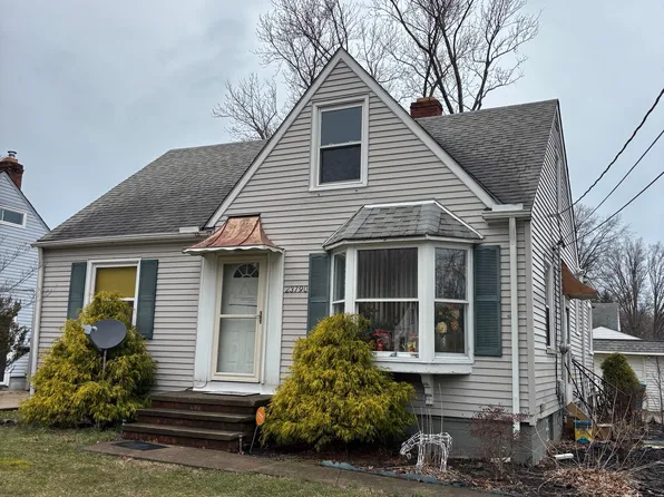 23790 Frank St, North Olmsted, OH 44070