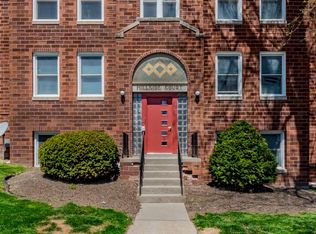 3108 Davenport St APT 203, Omaha, NE 68131