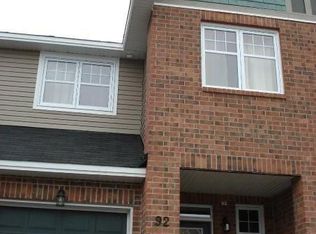 92 Selhurst Ave, Ottawa, ON K2G 7C9