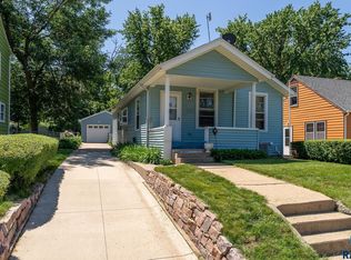 1207 W Sioux St, Sioux Falls, SD 57104