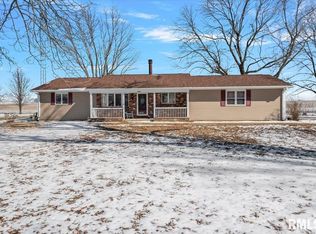 406 S Main St, Ohlman, IL 62076