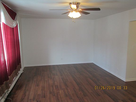 5th image of 7201 N Greenview Ave #2c