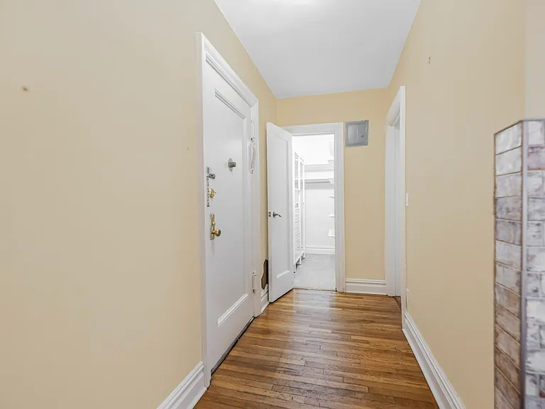 42 Barker Ave #2B — Photo 6