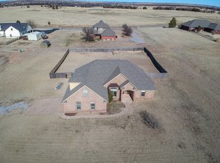 316 NE Sunset Dr, Elgin, OK 73538