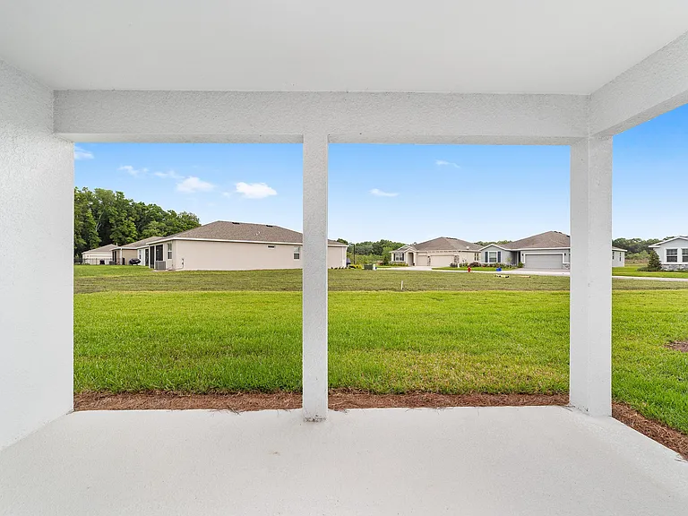4665 NW 51st Terrace Rd — Photo 33