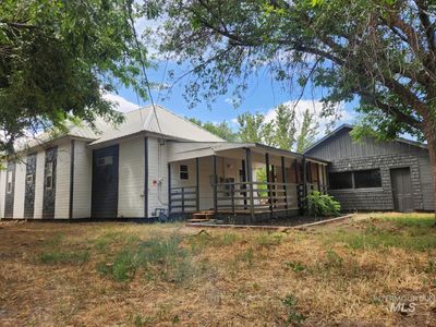 82 NW 3rd St, Ontario, OR, 97914