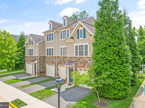 11205 Wortham Crest Cir, Manassas, VA 20109