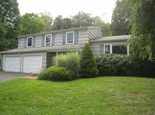 126 Rockwell Rd, Bethel, CT 06801