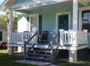 315 Blueberry St, Houston, TX 77018