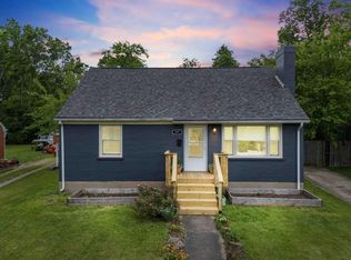 897 Della Dr, Lexington, KY 40504