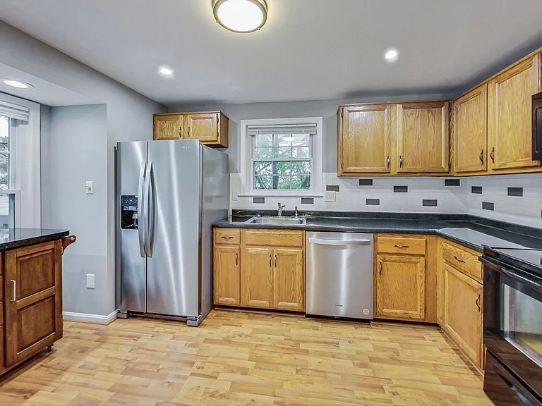 10615 Prairie Landing Ter — Photo 2