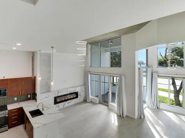 300 S Australian Avenue #U127, West Palm Beach, FL 33401