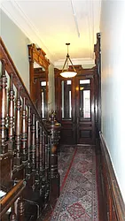Rented by R New York