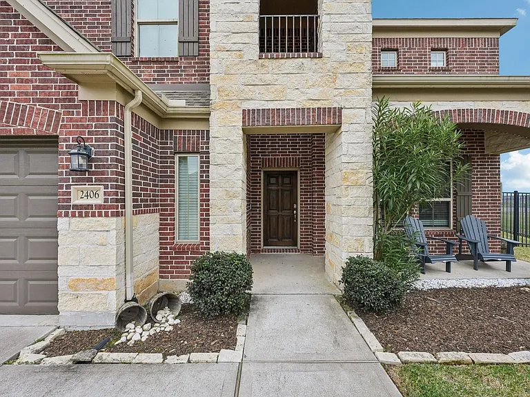 2406 Harborwood Ct — Photo 9