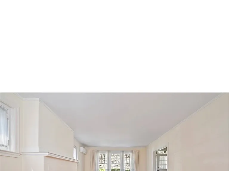 4208 Parkman Ave — Photo 6