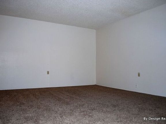 5th image of 3553 E Flower St