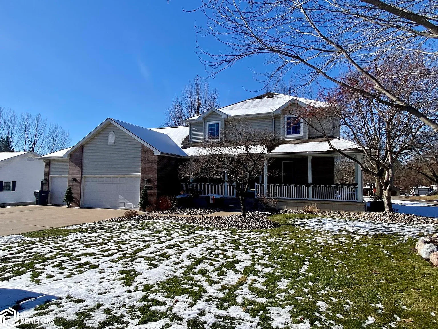 2121 Cliff Rd photo 1