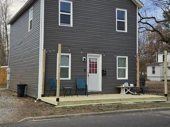208 E Fancy St, Blanchester, OH 45107