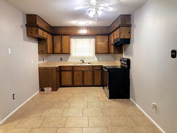 5th image of 8808 Elkridge Ave