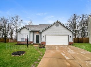 7510 Blue Willow Dr, Indianapolis, IN