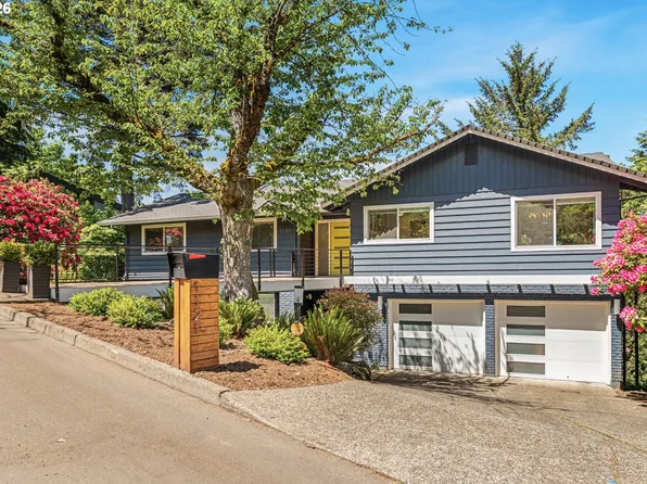 1121 Devon Ln, Lake Oswego, OR 97034