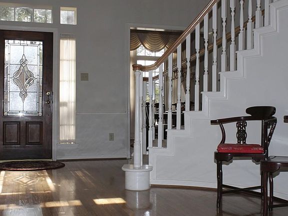 4th image of 3806 Partridgeberry Ct