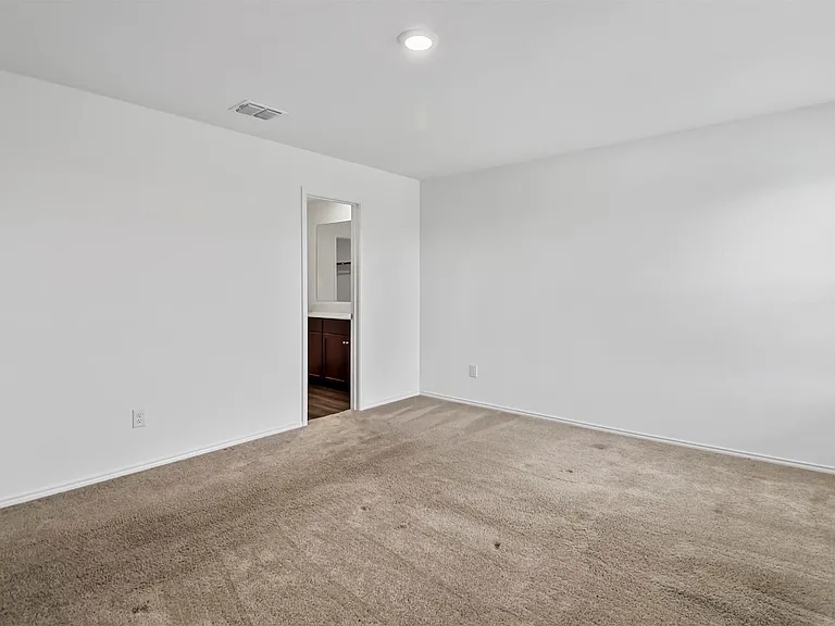 518 Olmstead Dr — Photo 18