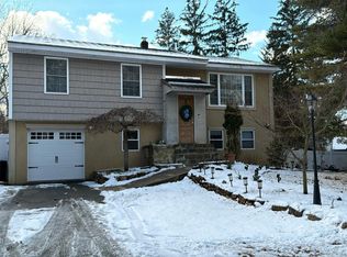 71 North Rd, Wayne, NJ 07470