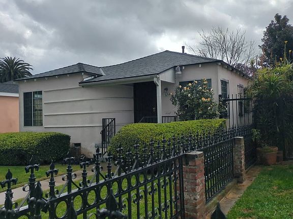 2nd image of 634 W 101st St