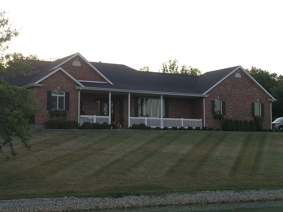 Great North Waterloo Location!