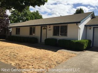 3417 Douglas Dr, Springfield, OR 97478