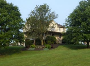 511 Brenneman Dr, Lewisberry, PA 17339