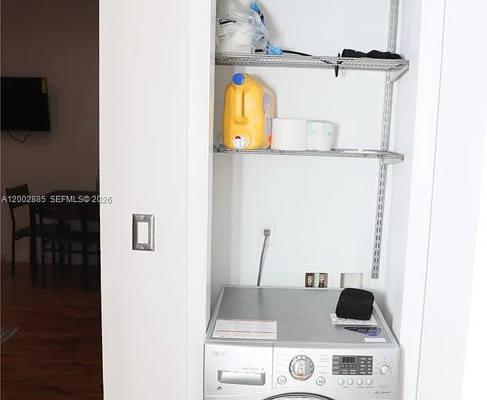 215 Antilla Ave #3 — Photo 6