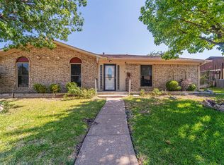 3626 Burning Tree Ln, Garland, TX 75042