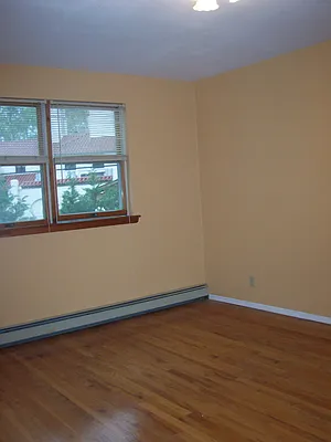 Rented by Charles Rutenberg Long Island | media 1
