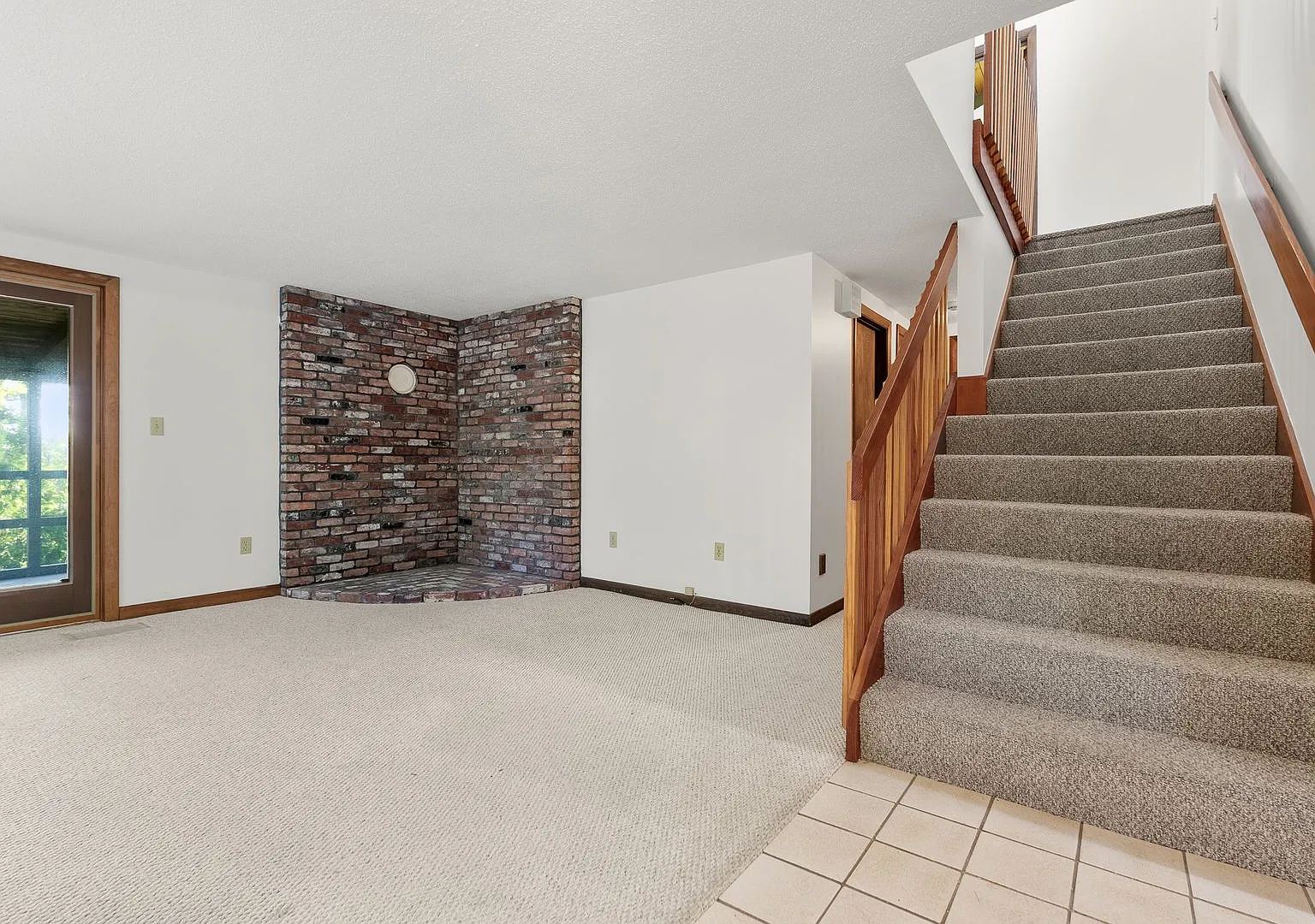 Year-round Home in Manchester-by-the-Sea Close to Downtown! — Photo 3