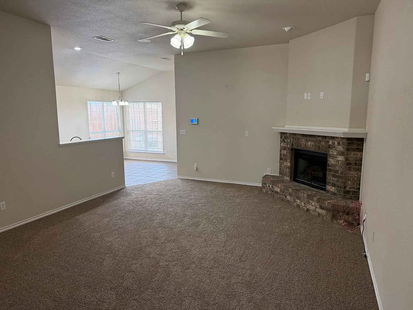 Charming and recently updated home! — Photo 3