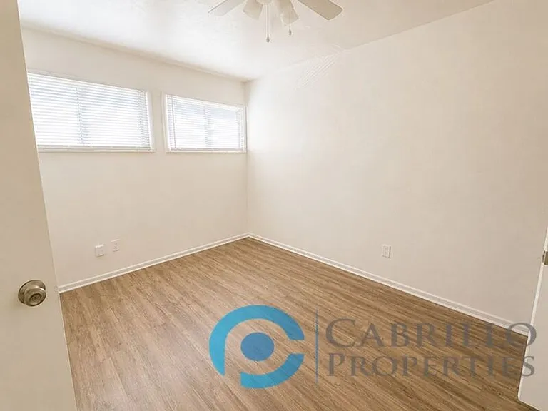 4146 Utah St — Photo 6