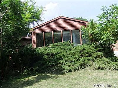 2nd image of 208 Elmbrook Dr