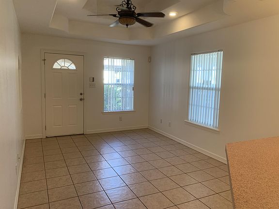 2nd image of 2321 W Candlelight Ln #2